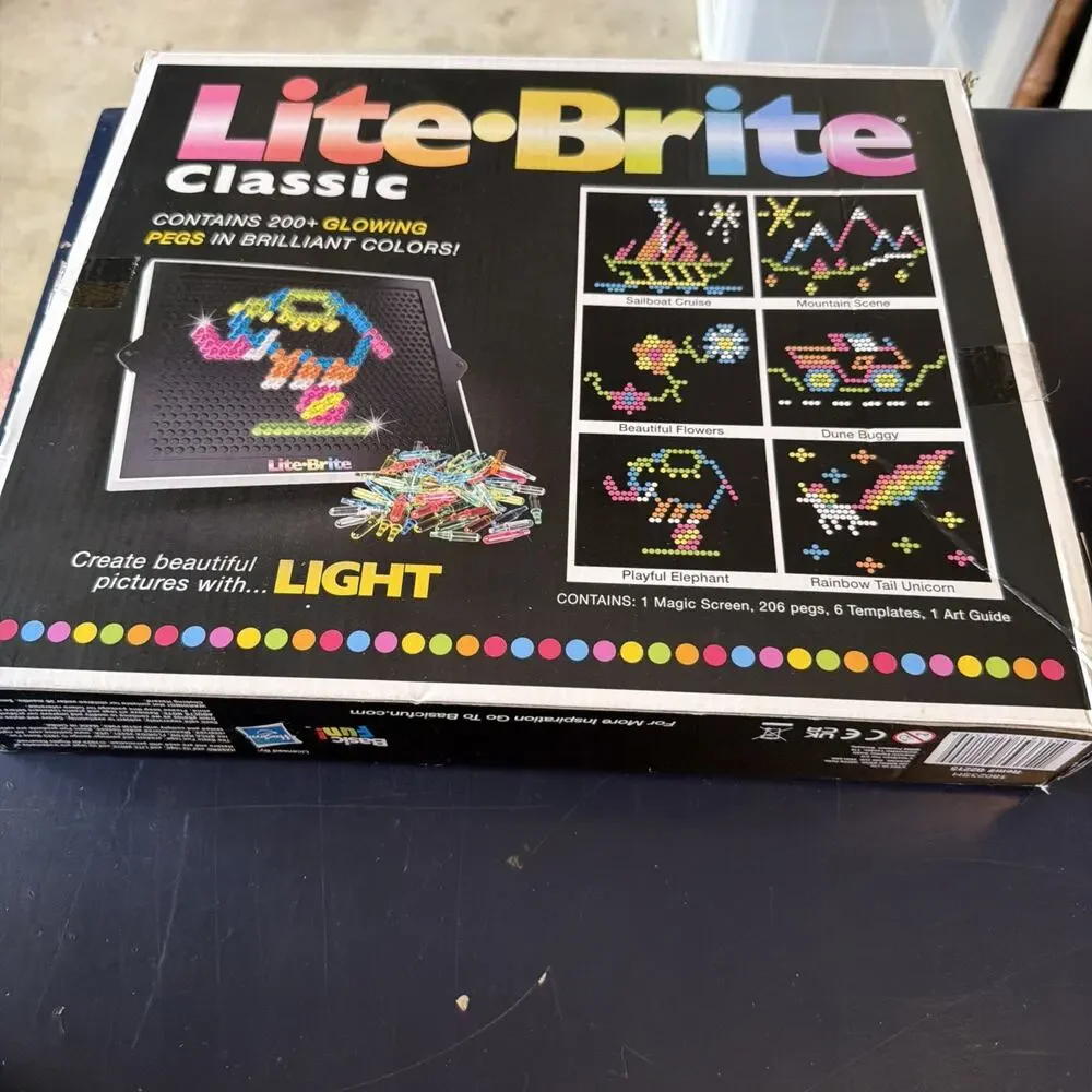 Hasbro Lite-Brite Pegs, Magic Screen, Templates, Art Guide